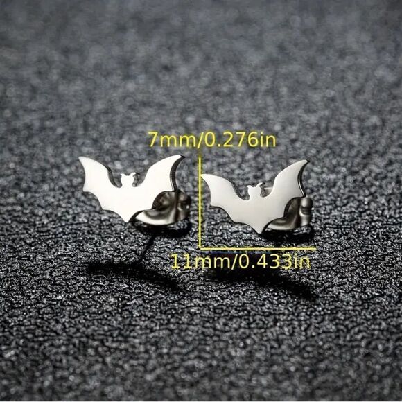 Gold color Mini bat earring studs - Picture 3 of 4